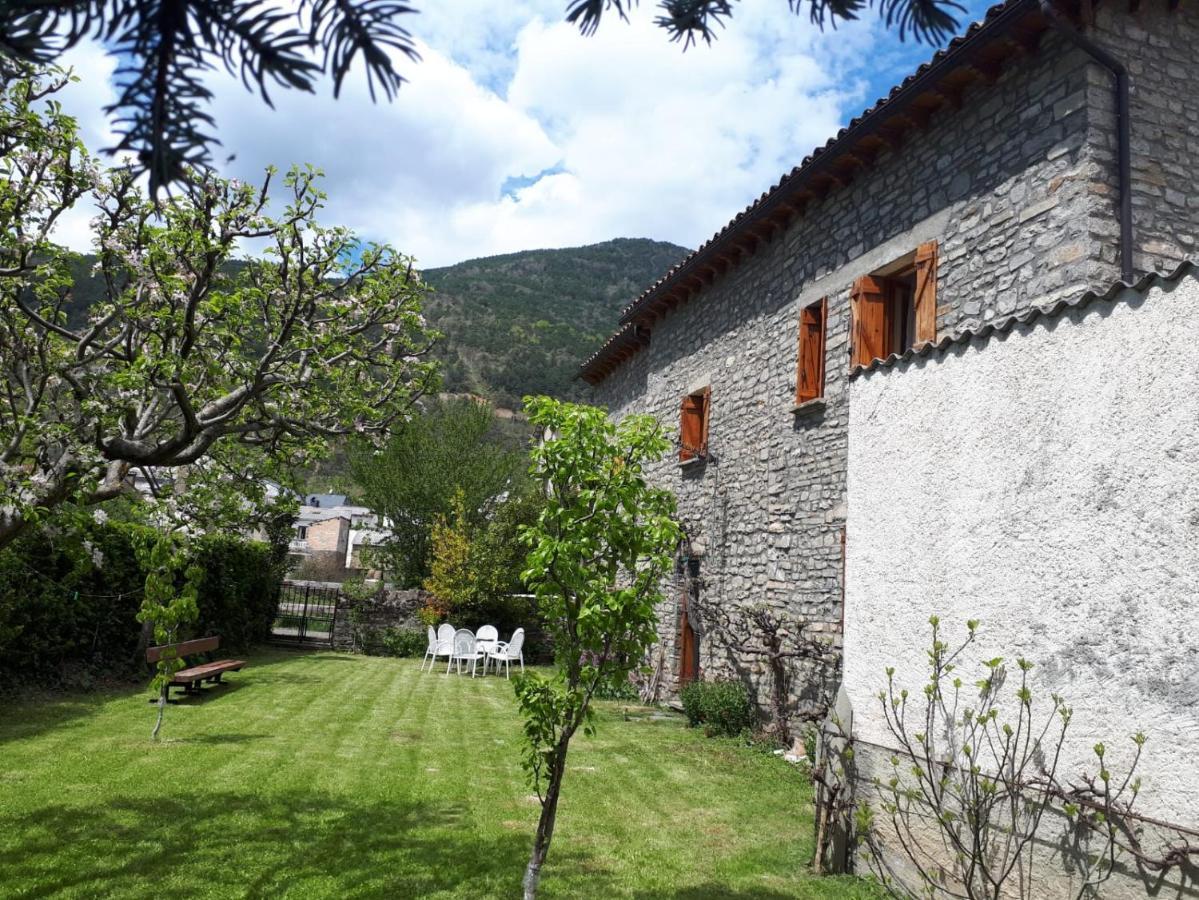 Cirjuana, Casa En El Centro Con Agradable Jardin Y Barbacoa By Pirineos 360 Villa Biescas  Exteriör bild